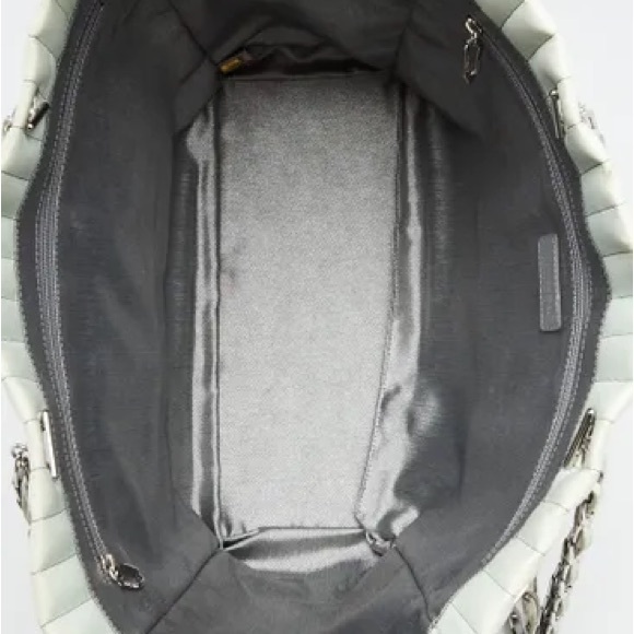 AuthenticCHANEL
Light Green Quilted Lambskin Leather Mademoiselle Giant Tote Bag - Picture 13 of 14